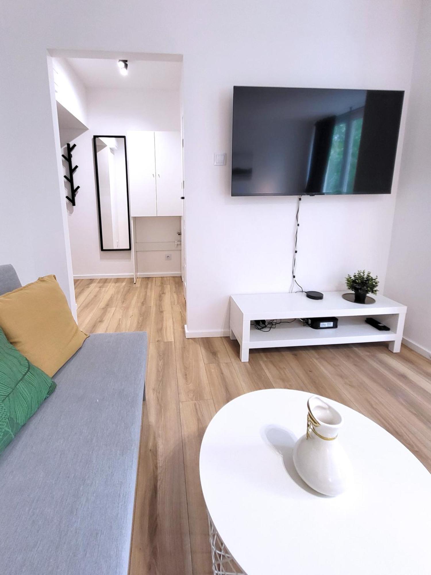 Apartmán Enjoy! Srodmiescie Nowogrodzka Varšava Exteriér fotografie